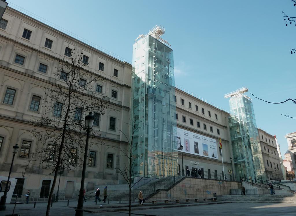 Apartamentos Madrid Centro B Exterior foto